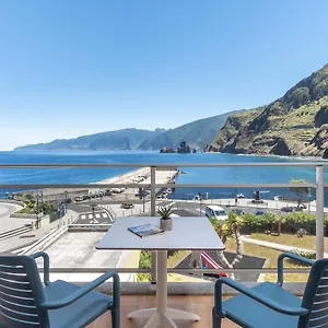 https://moniz-sol.madeira-islandshotels.com