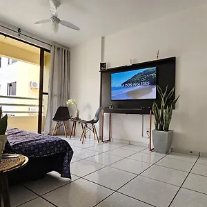 https://precioso-apartamento-a-50-metros-de-la-playa.santa-catarina-brasil.com